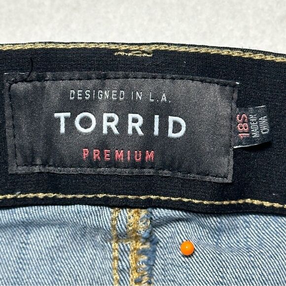 Torrid Womens Bombshell Skinny Premium Stretch Jeans Size 18S  SHORT Distressed‎ - Picture 8 of 11